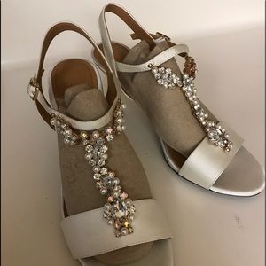 Women’s sling back high heels